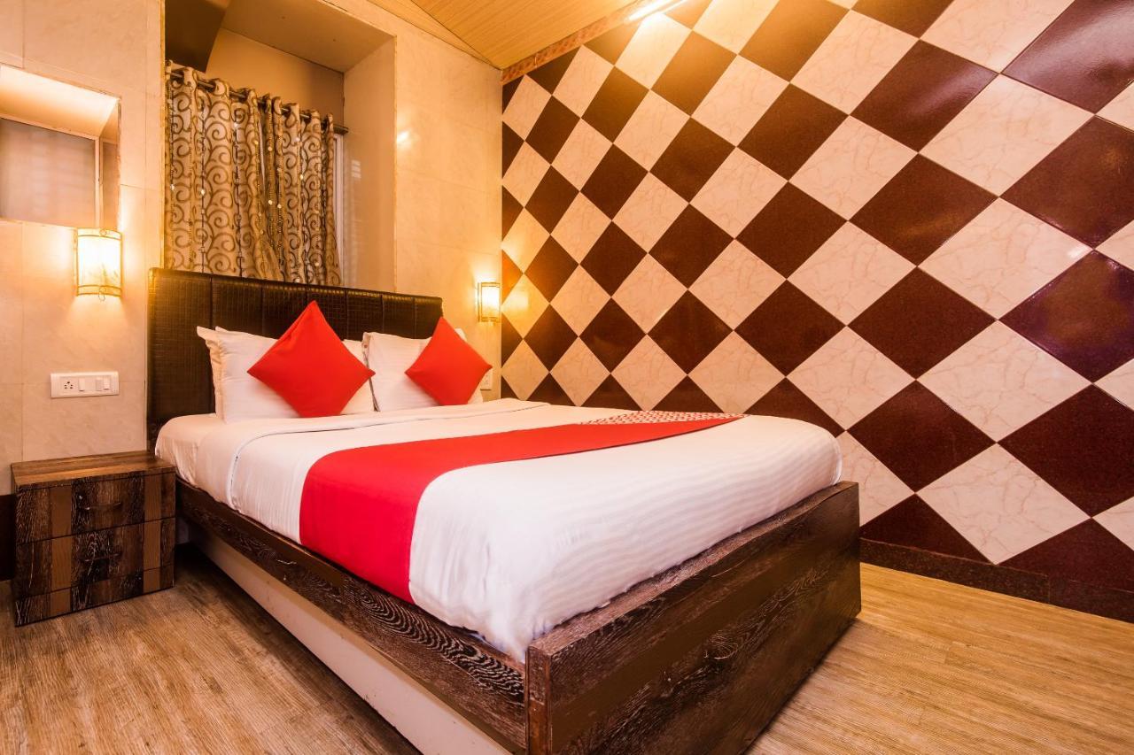 Hotel Oliver, Colaba Mumbai Kültér fotó