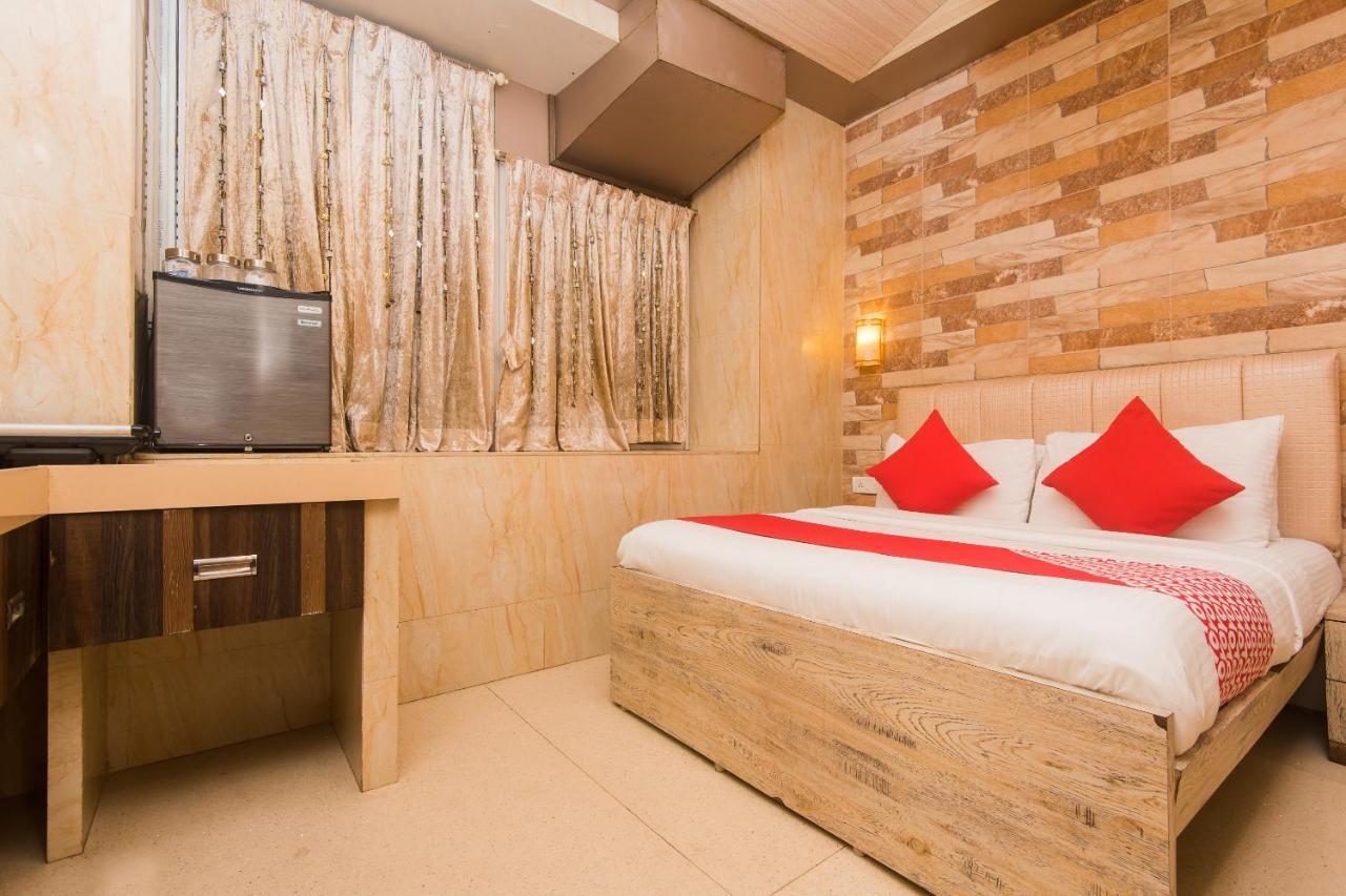 Hotel Oliver, Colaba Mumbai Kültér fotó