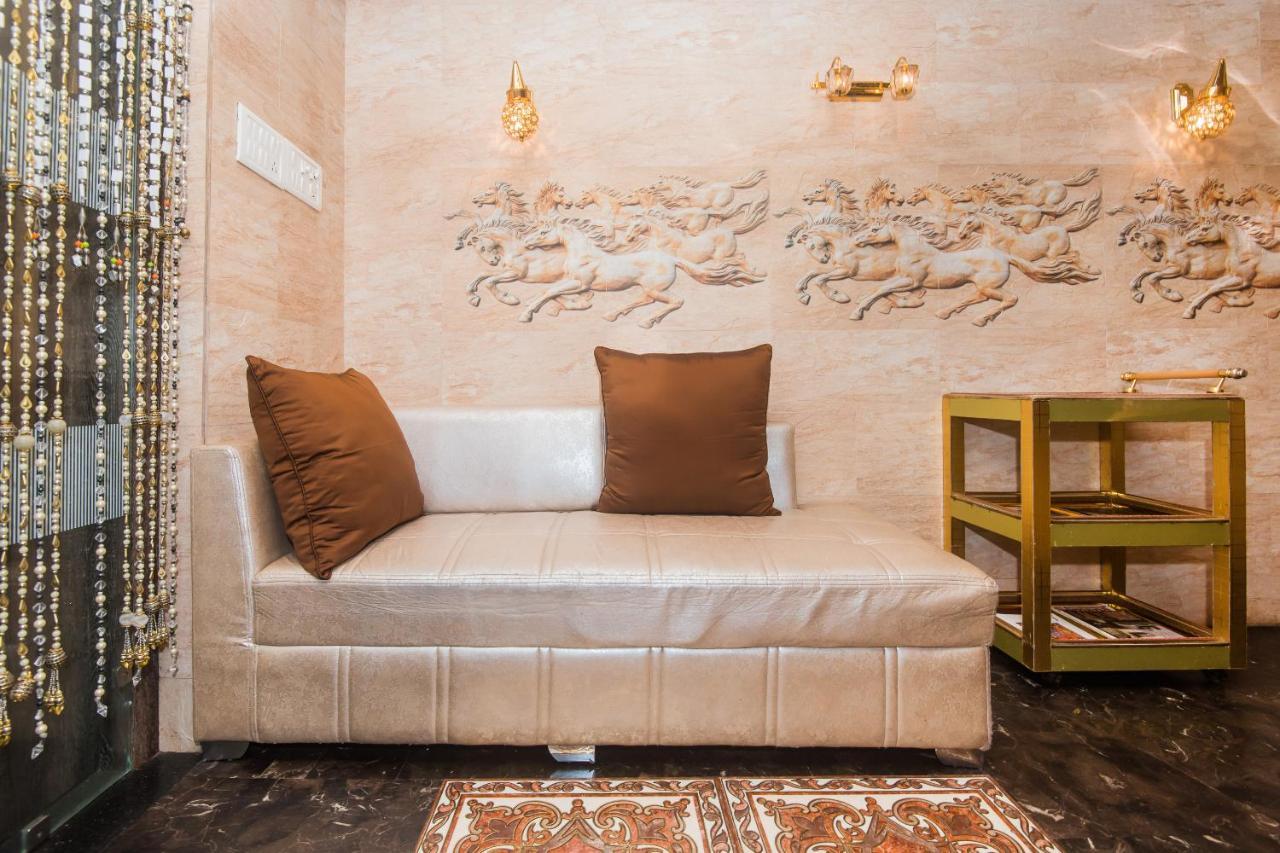Hotel Oliver, Colaba Mumbai Kültér fotó